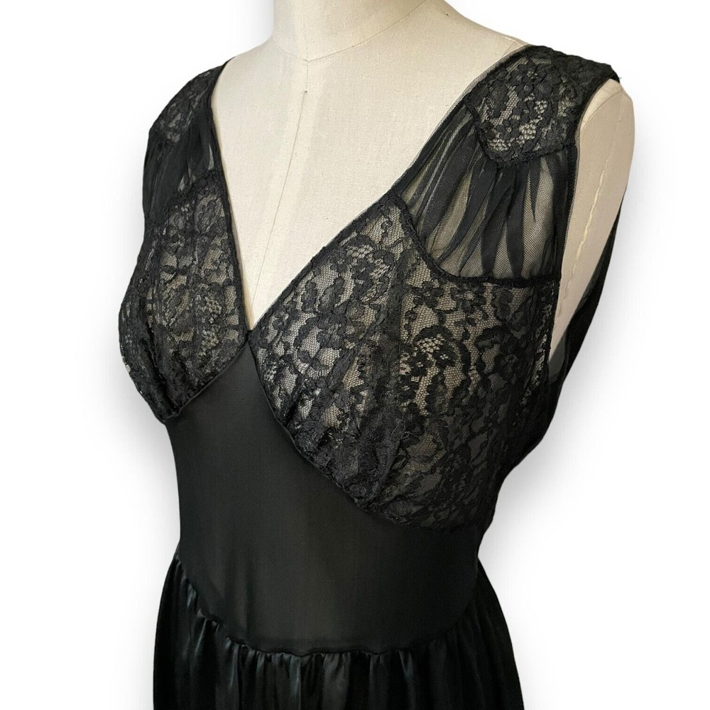 Vintage Rogers Runproof Black Lace Lingerie Slip Dress Goth Fairy Whimsygoth 34